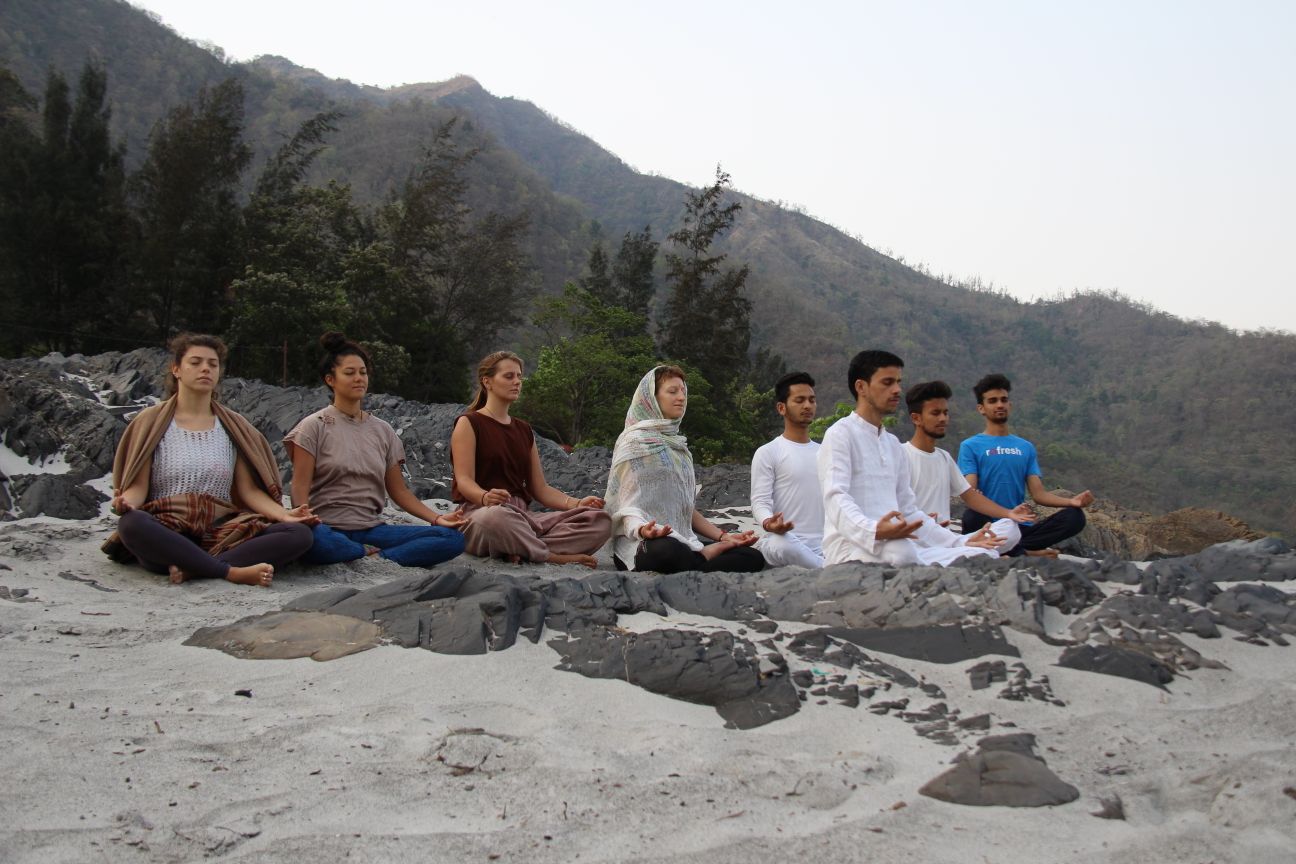 200 hours certified yoga course